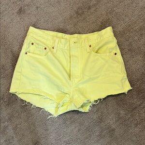 NWOT Levi Yellow Denim Women's Shorts
